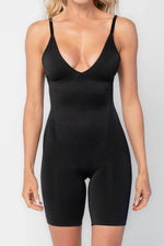 Essential Deep V Mid Thigh Bodysuit | Black