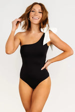 Dalaman One Shoulder One Piece | Black