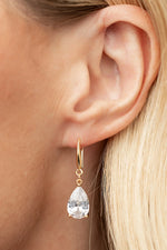 Aira Teardrop Earrings | Gold