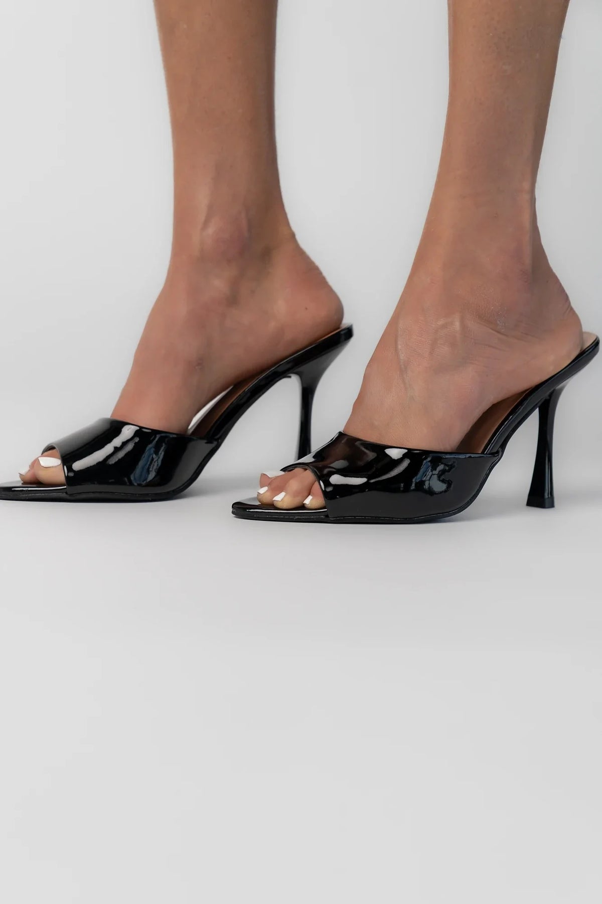 Becka Open Toe Mule Heel | Black