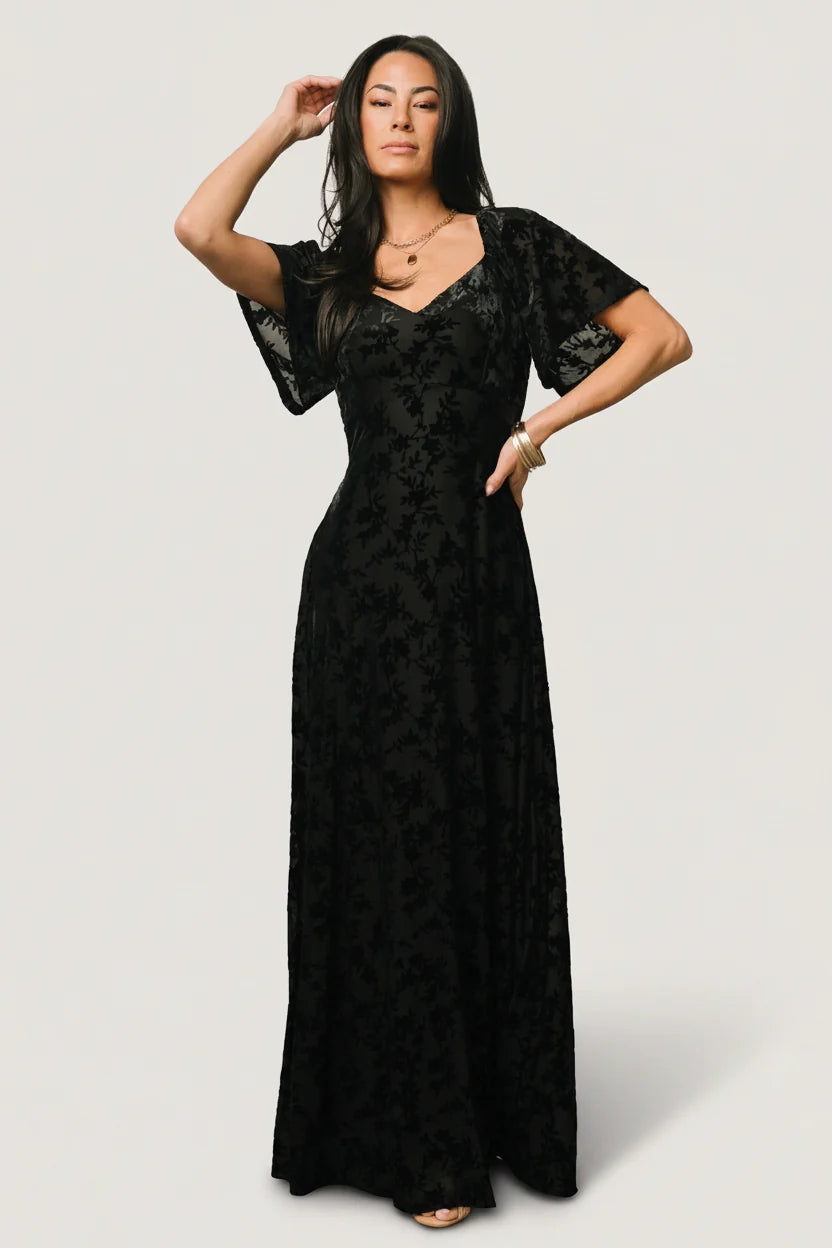 Everley Velvet Maxi Dress | Black