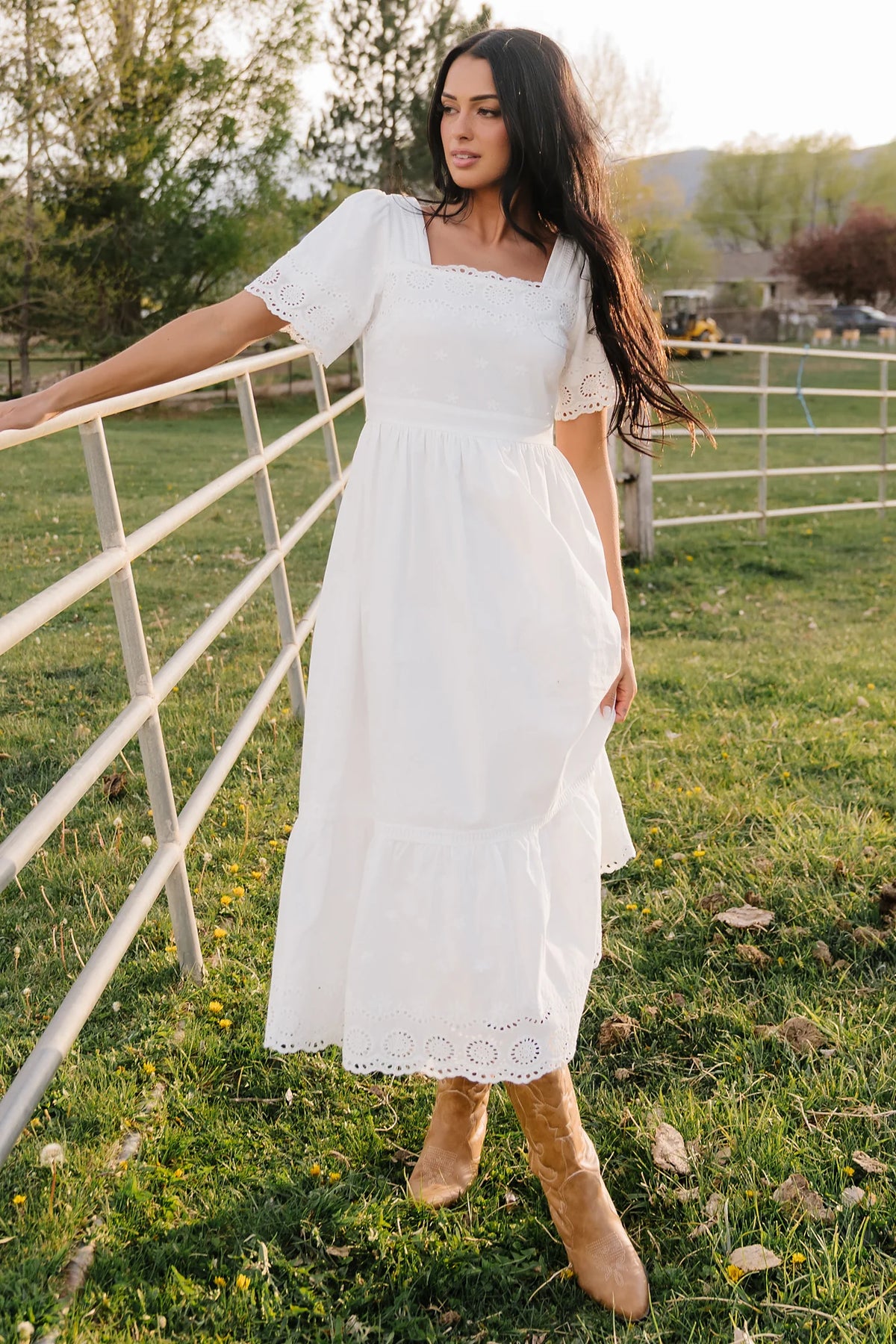 Maddy Eyelet Midi Dress | Off White