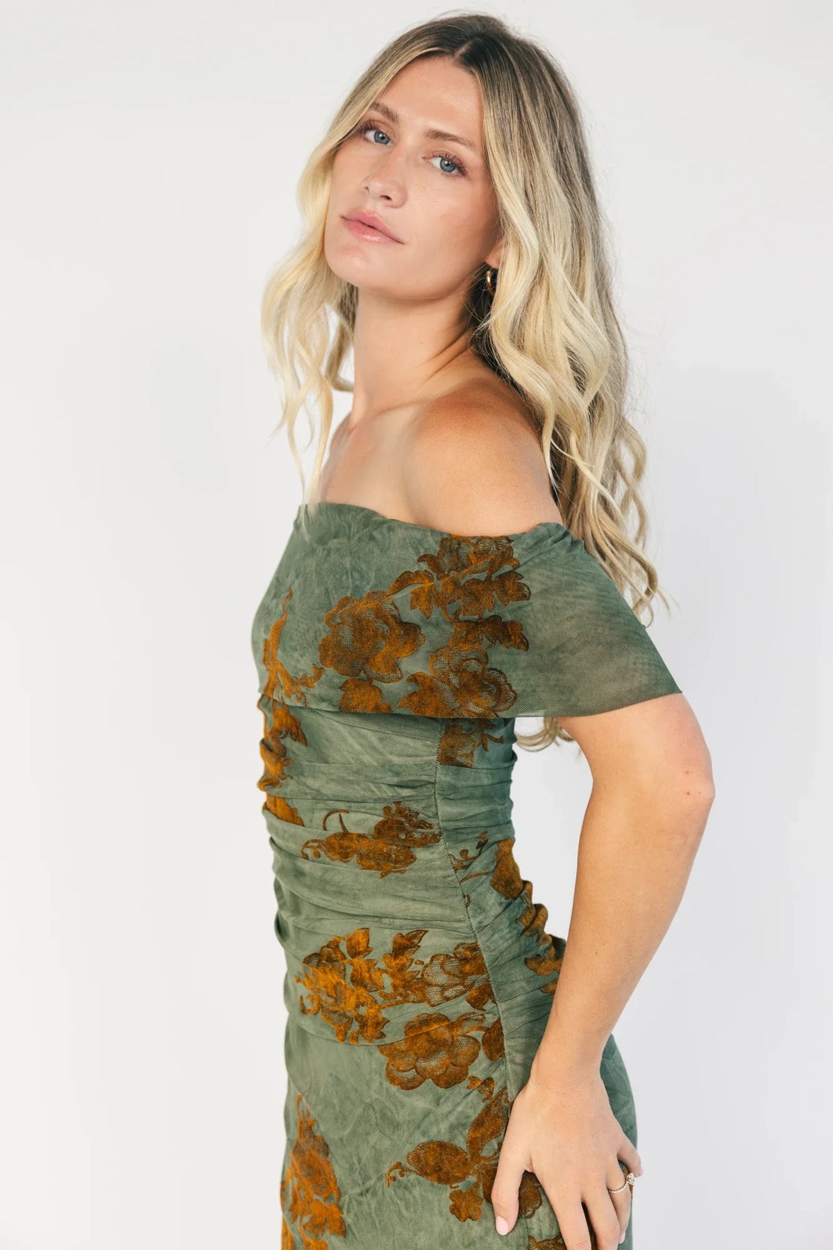 Tilden Off Shoulder Maxi Dress | Green + Copper